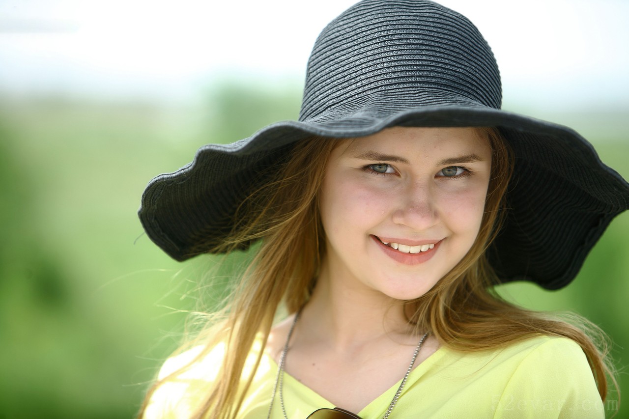 Hanna精品写真套图第一弹